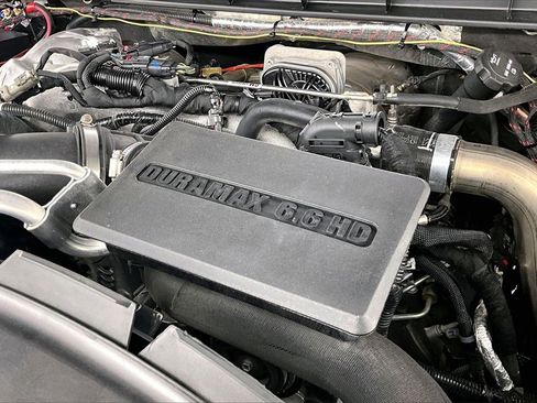 Used 2024 GMC Sierra 2500 Denali w/ Technology Package image 35