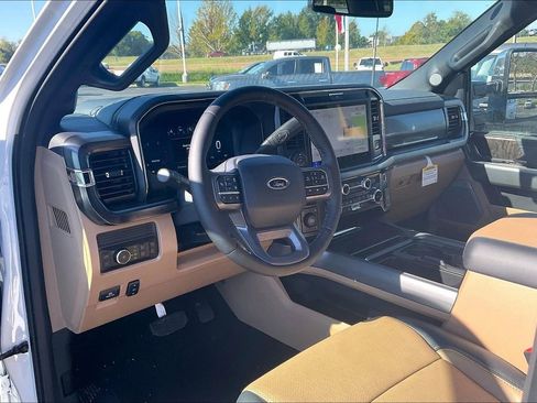 New 2026 Ford F250 Lariat w/ Lariat Ultimate Package image 6