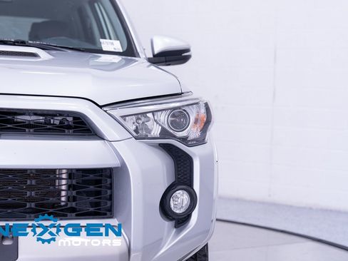 Used 2019 Toyota 4Runner TRD Off-Road Premium image 6