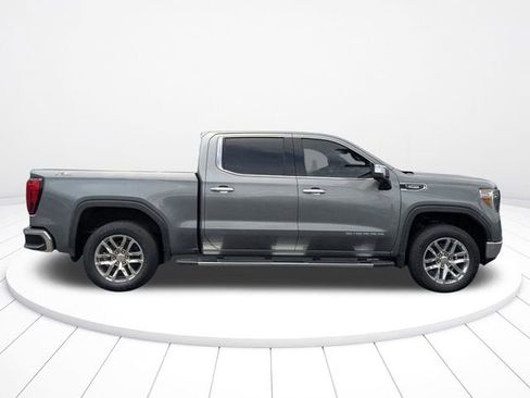Used 2022 GMC Sierra 1500 SLT w/ SLT Premium Package image 11