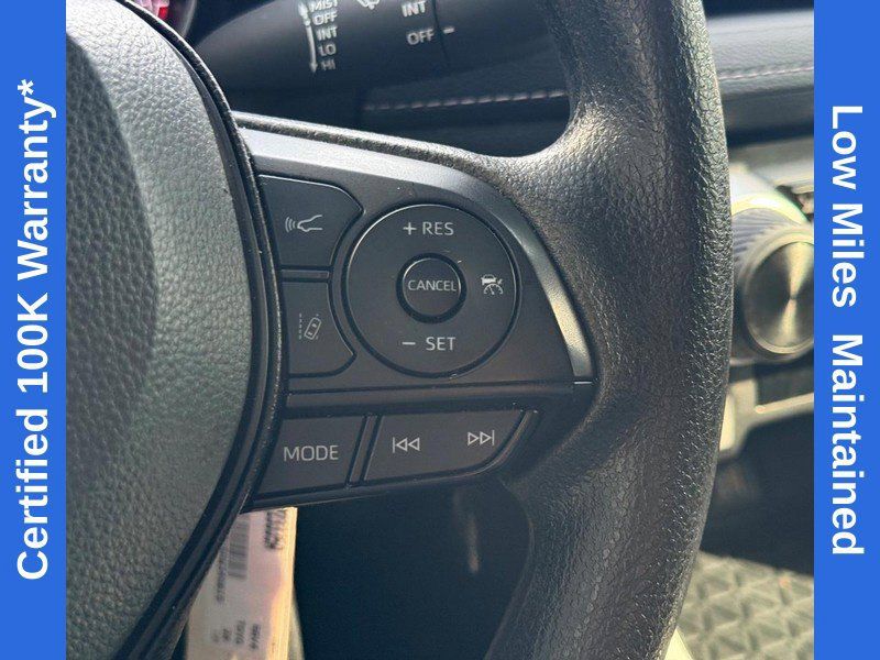 Used 2024 Toyota RAV4 LE FWD image 15