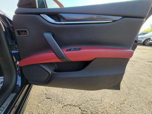 Used 2017 Maserati Ghibli S Q4 image 20