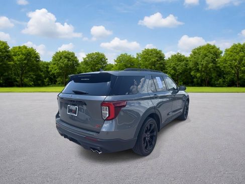 Used 2023 Ford Explorer ST w/ Equipment Group 401A AWD/4WD image 5