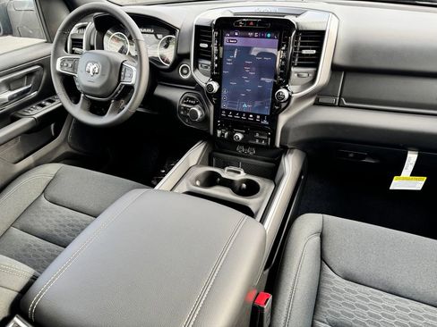 New 2026 RAM 1500 Big Horn AWD/4WD image 12