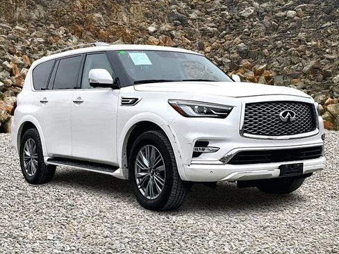Used 2021 INFINITI QX80 Luxe w/ Cargo Package image 9