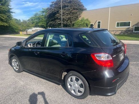 Used 2010 Toyota Matrix FWD image 20