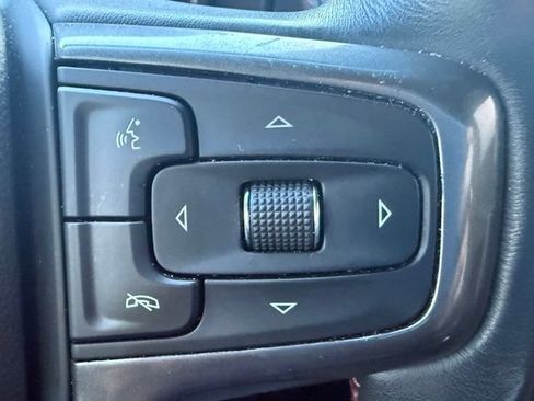 Used 2022 Chevrolet Suburban RST w/ Luxury Package AWD/4WD image 23