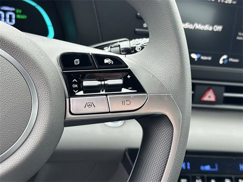 New 2026 Hyundai Elantra Blue w/ Cargo Package image 24