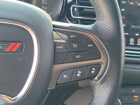 Used 2024 Dodge Durango SXT AWD/4WD image 24