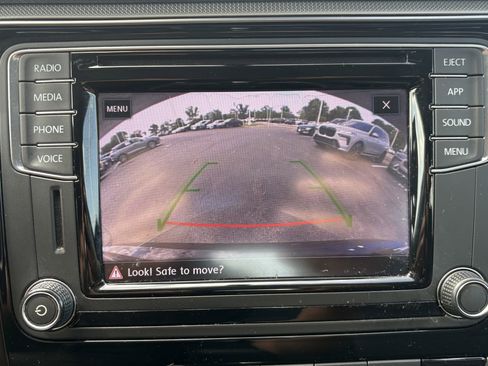 Used 2019 Volkswagen Passat 2.0T Wolfsburg w/ Wheels & Sunroof Package FWD image 26