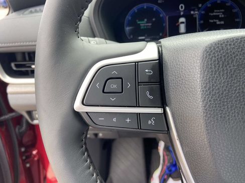 Used 2026 Toyota Grand Highlander AWD image 35