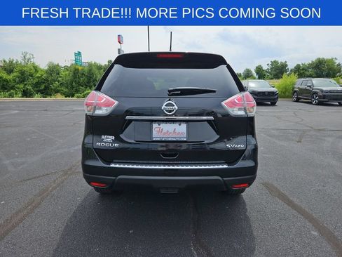 Used 2016 Nissan Rogue SV AWD/4WD image 5