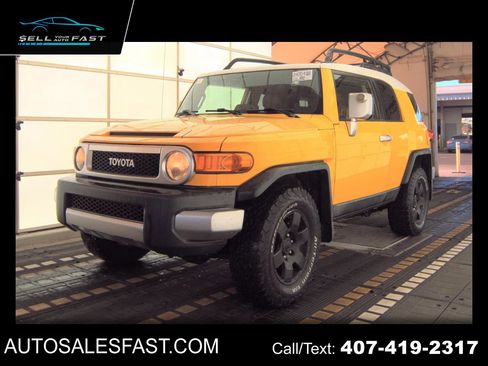 Used 2007 Toyota FJ Cruiser 4WD image 1