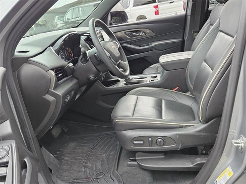 Certified 2023 Chevrolet Traverse Premier image 4