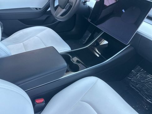 Used 2020 Tesla Model 3 Long Range AWD/4WD image 15
