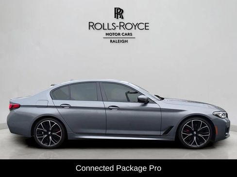 Used 2023 BMW 530i w/ M Sport Package RWD image 4