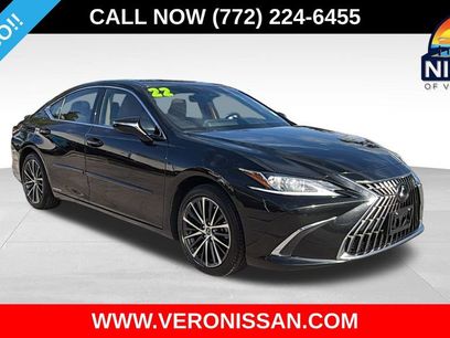 Used 2022 Lexus ES 300h w/ Premium Package