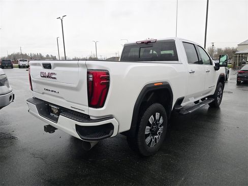 Certified 2025 GMC Sierra 2500 Denali w/ Technology Package image 3