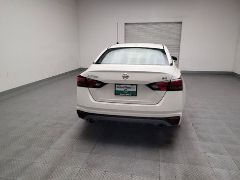 Used 2021 Nissan Altima 2.5 SR FWD image 7