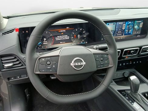 New 2026 Nissan Sentra SV w/ SV Convenience Package FWD image 10