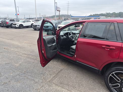 Used 2014 Ford Edge SEL w/ Equipment Group 205A image 8