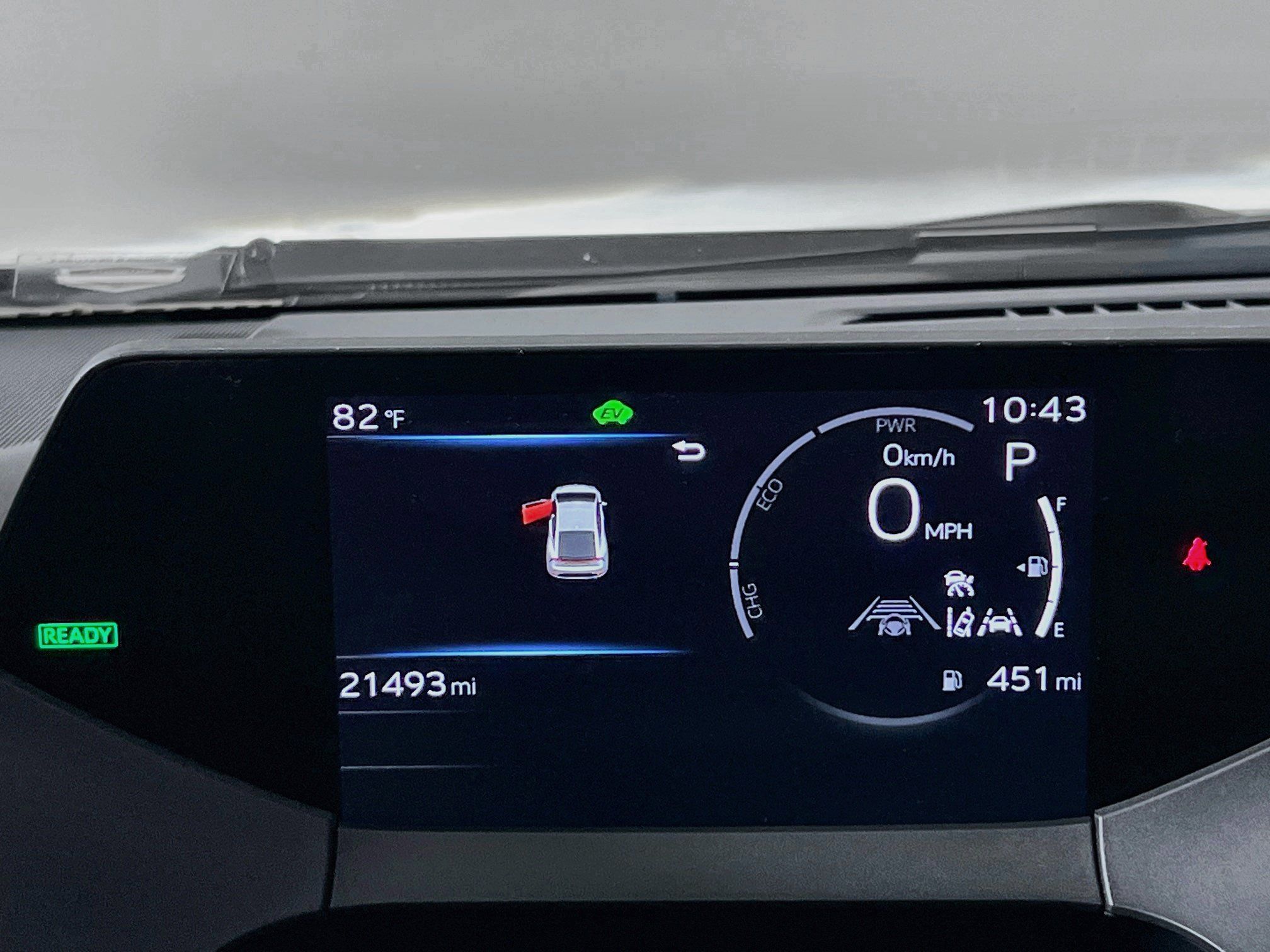Used 2024 Toyota Prius LE FWD image 22