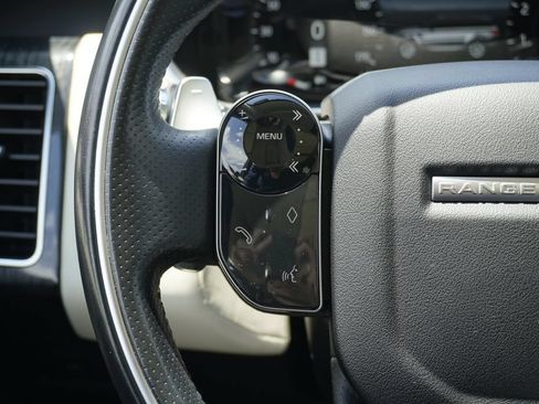 Used 2019 Land Rover Range Rover Sport Supercharged AWD/4WD image 12
