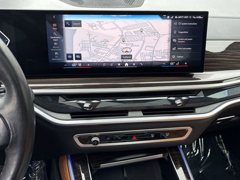 Used 2024 BMW X5 xDrive40i w/ Premium Package AWD/4WD image 31