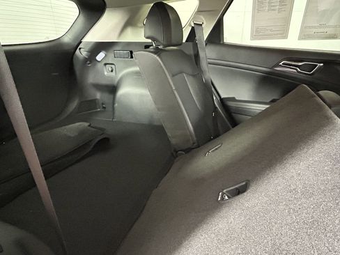 Used 2026 Kia Sportage EX image 15