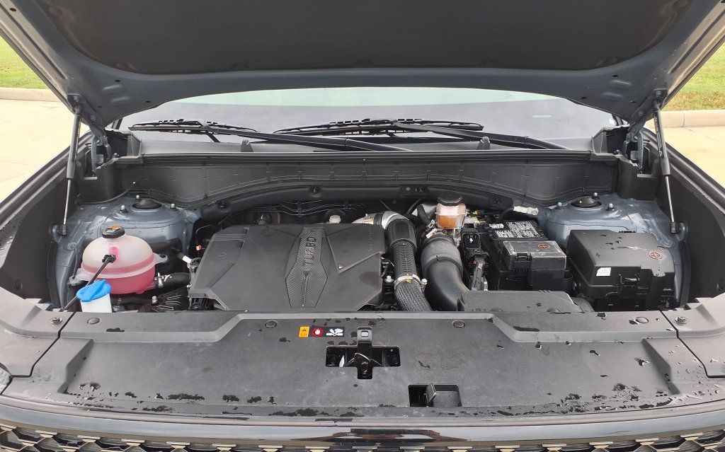 Used 2025 Hyundai Santa Fe Calligraphy FWD image 38