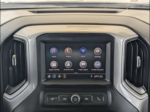Used 2022 Chevrolet Silverado 2500 Custom w/ Custom Value Package AWD/4WD image 31