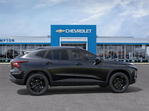 New 2026 Chevrolet Trax ACTIV w/ Driver Confidence Package image 5