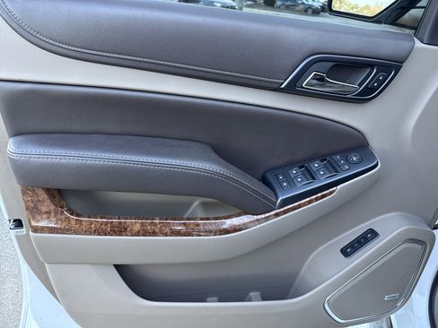 Used 2015 Chevrolet Tahoe LTZ image 10