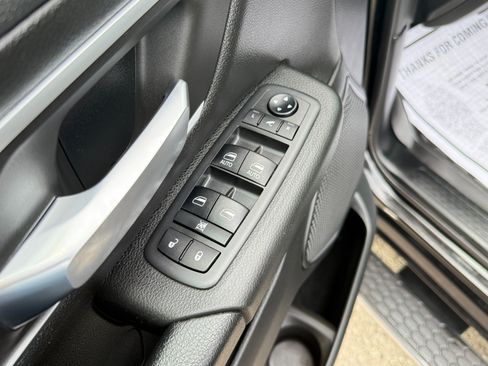 Used 2019 RAM 1500 Big Horn image 17