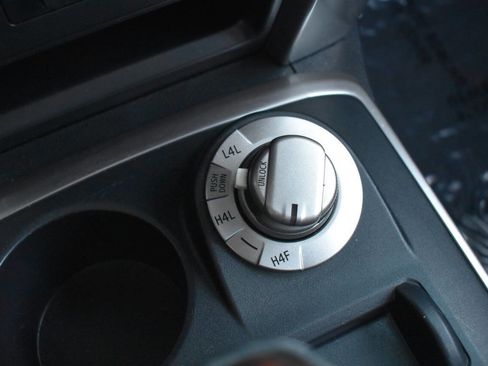 Used 2019 Toyota 4Runner 4WD image 41