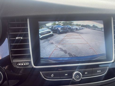 Used 2020 Buick Encore Preferred w/ Safety Package FWD image 30