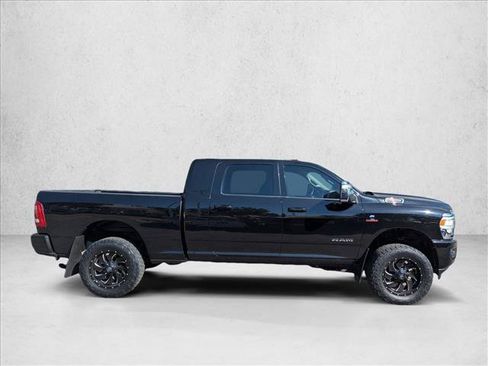 Used 2023 RAM 2500 Laramie AWD/4WD image 4