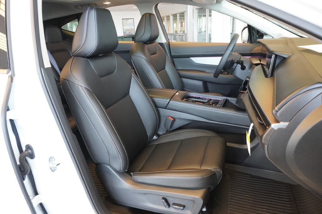 Certified 2025 Nissan Murano SL AWD/4WD image 12