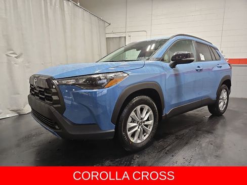 New 2026 Toyota Corolla Cross LE image 3