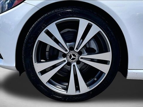 Used 2017 Mercedes-Benz C 300 Cabriolet image 10