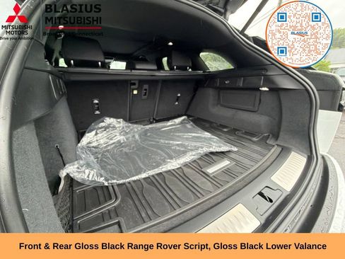 Used 2025 Land Rover Range Rover Velar Dynamic SE AWD/4WD image 16