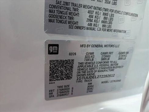 New 2026 GMC Sierra 1500 SLT w/ SLT Premium Package AWD/4WD image 17