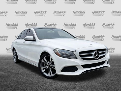 Used 2018 Mercedes-Benz C 300 Sedan image 2