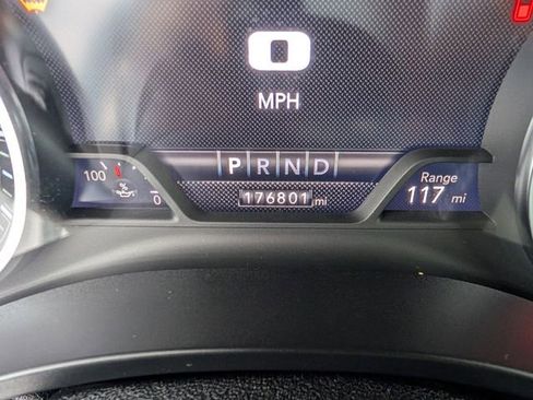 Used 2022 RAM 1500 Laramie AWD/4WD image 15