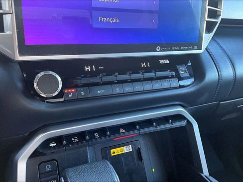 Used 2024 Toyota Tundra Platinum image 13