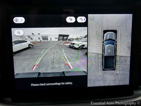 Used 2025 Ford F150 XLT w/ Equipment Group 302A MID image 17