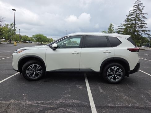 Used 2023 Nissan Rogue SV w/ SV Premium B Package AWD/4WD image 24