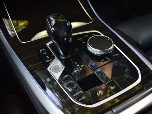 Used 2020 BMW X5 xDrive40i w/ Convenience Package image 41