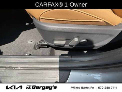 Certified 2024 Kia Seltos SX w/ SX Sunroof Package AWD/4WD image 3