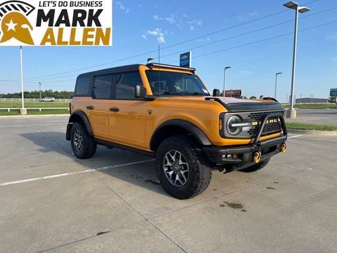 Used 2021 Ford Bronco Badlands AWD/4WD image 1